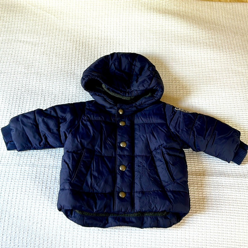 Baby Gap navy hooded puffer coat, size 0-6 months